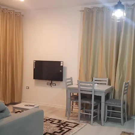 Komuna Parisit Aprtament Apartmán